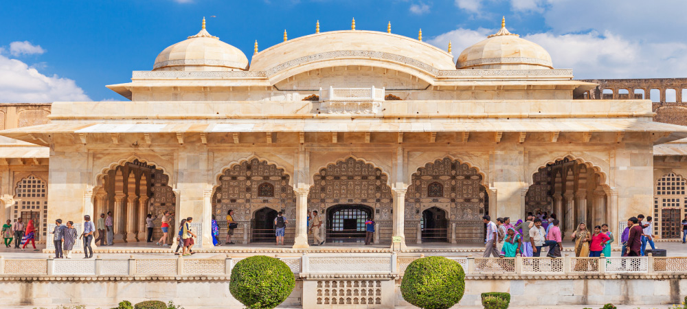 Amer Fort outside Jaipur in Rajasthan Tours Packages