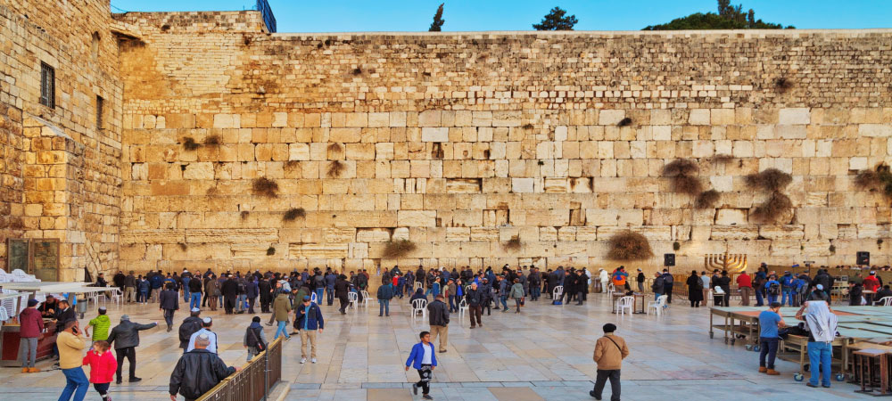 Religious Tours Wailing Wall in Jerusalem